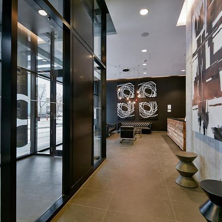 Luxury Skyline Condo In Downtown Free 24/7 Parking Winnipeg Exterior photo